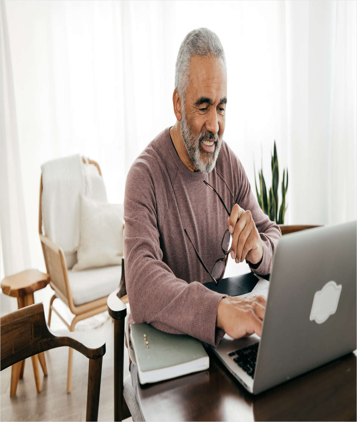 How HR Can Help Solve America's #2 Reason for Quitting